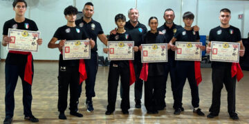 Esami di passaggio per la scuola di Kung Fu, sei cinture marroni e quattro nere per la scuola De Palma