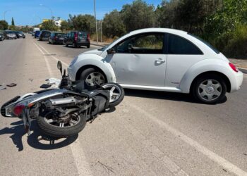 Vasto, scontro auto-moto sulla circonvallazione: un contuso