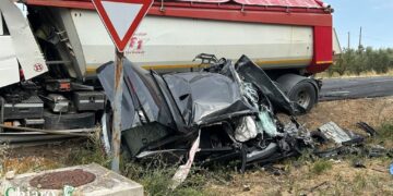 Tragico scontro auto-camion sulla SS16, muore 38enne residente a San Salvo