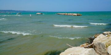 Donna annega a San Salvo Marina, disposta l’autopsia