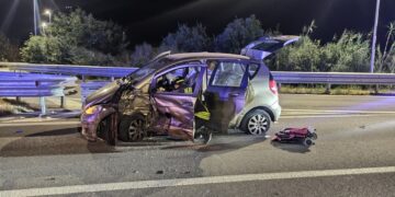 Scontro tra due auto sulla Trignina, ferita una bambina di cinque anni