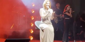 Noemi torna sul palco, «Dove eravamo rimasti? Grazie per la vicinanza»