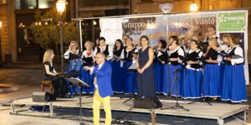 Sei ore di musica e tradizioni popolari: successo per la Rassegna folkloristica