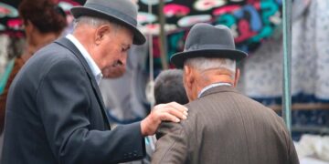 Invecchiamento attivo, finanziati 82 progetti in regione: 250mila euro per il Vastese