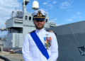 Mattia Morrone, 31 anni, primo comando in Marina Militare: si è insediato alla guida della nave Capri