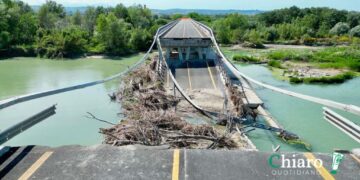 «Ponte crollato, basta promesse: servono tempi, soluzioni e ristori per le attività»