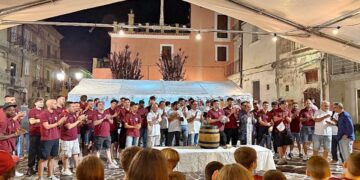 Presentazione in piazza per l’Asd Pollutri: obiettivo playoff in Terza Categoria